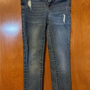 Classic Blue Distressed Women Jeans